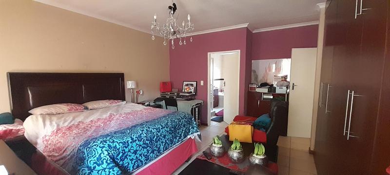 To Let 3 Bedroom Property for Rent in Thatchfield Gauteng