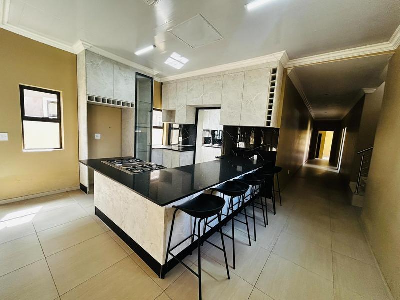 7 Bedroom Property for Sale in Savannah Country Estate Gauteng