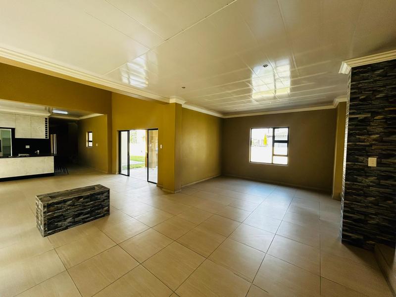 7 Bedroom Property for Sale in Savannah Country Estate Gauteng