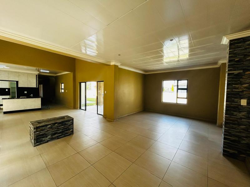 7 Bedroom Property for Sale in Savannah Country Estate Gauteng