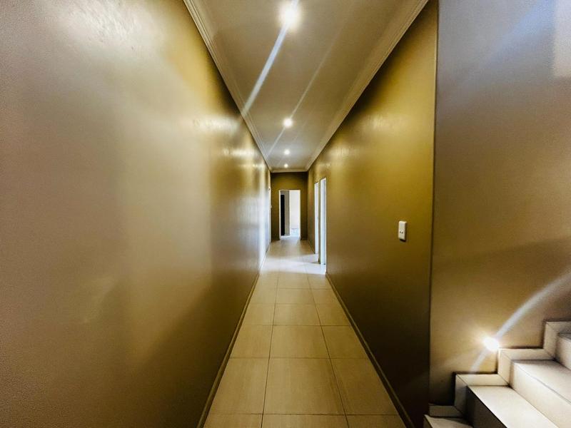 7 Bedroom Property for Sale in Savannah Country Estate Gauteng