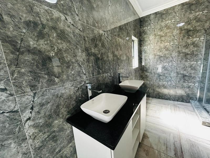 7 Bedroom Property for Sale in Savannah Country Estate Gauteng