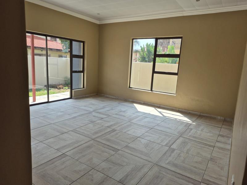 7 Bedroom Property for Sale in Savannah Country Estate Gauteng