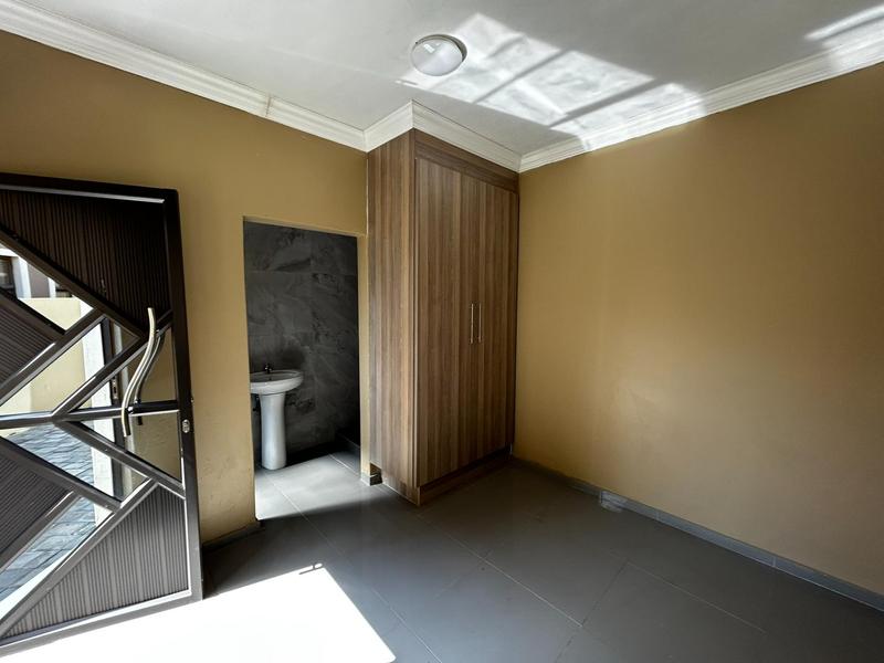 7 Bedroom Property for Sale in Savannah Country Estate Gauteng
