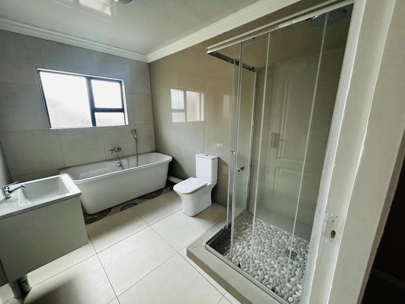 7 Bedroom Property for Sale in Savannah Country Estate Gauteng
