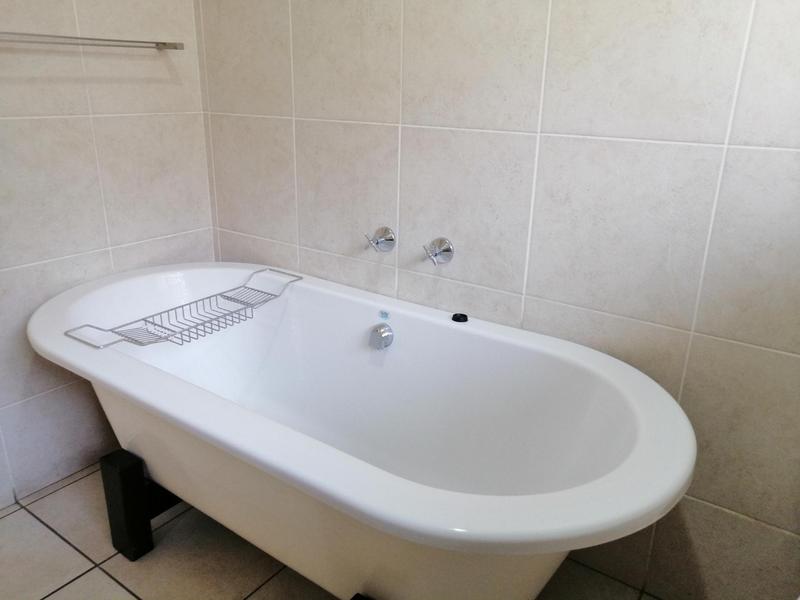 To Let 2 Bedroom Property for Rent in Solheim Gauteng