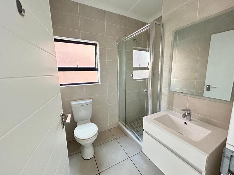 To Let 1 Bedroom Property for Rent in Linbro Park Gauteng