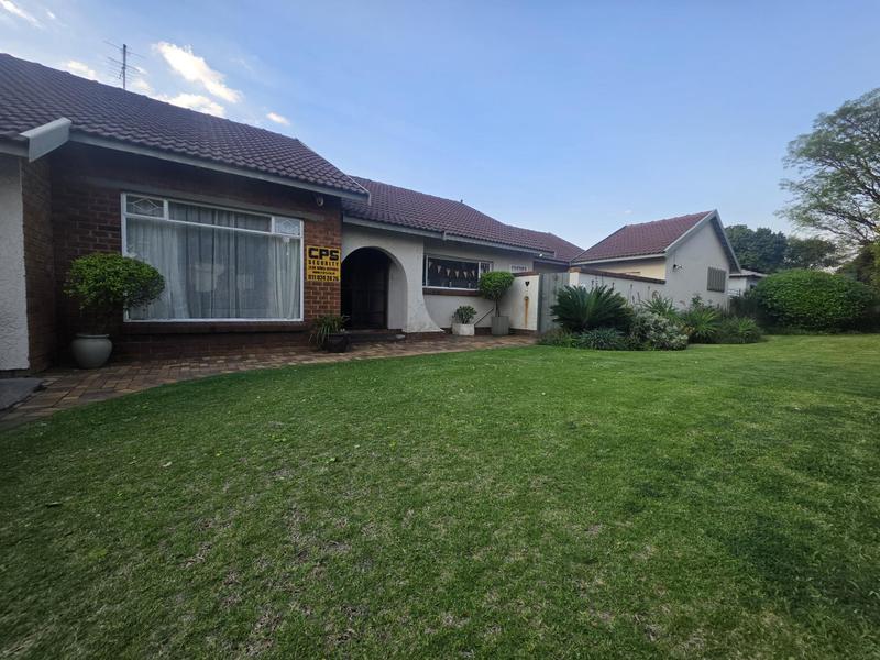 4 Bedroom Property for Sale in Brackenhurst Gauteng