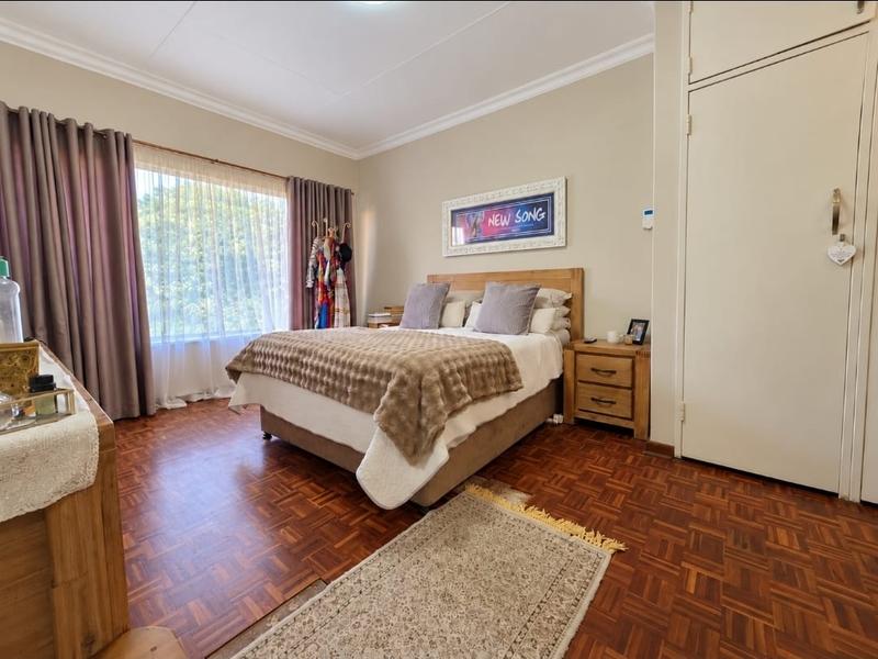 4 Bedroom Property for Sale in Brackenhurst Gauteng
