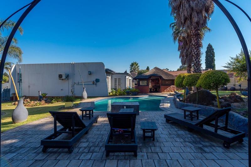 4 Bedroom Property for Sale in Verwoerdpark Gauteng