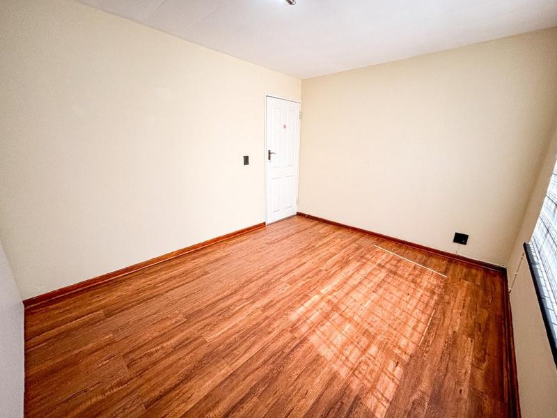 3 Bedroom Property for Sale in Bassonia Gauteng