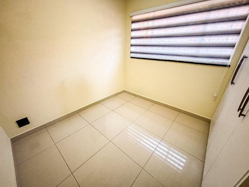 3 Bedroom Property for Sale in Bassonia Gauteng