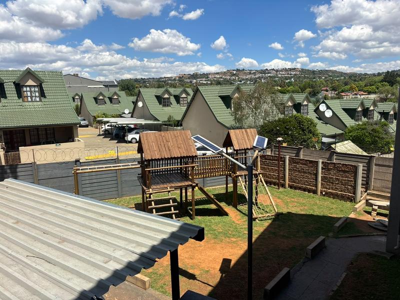 3 Bedroom Property for Sale in Weltevreden Park Gauteng