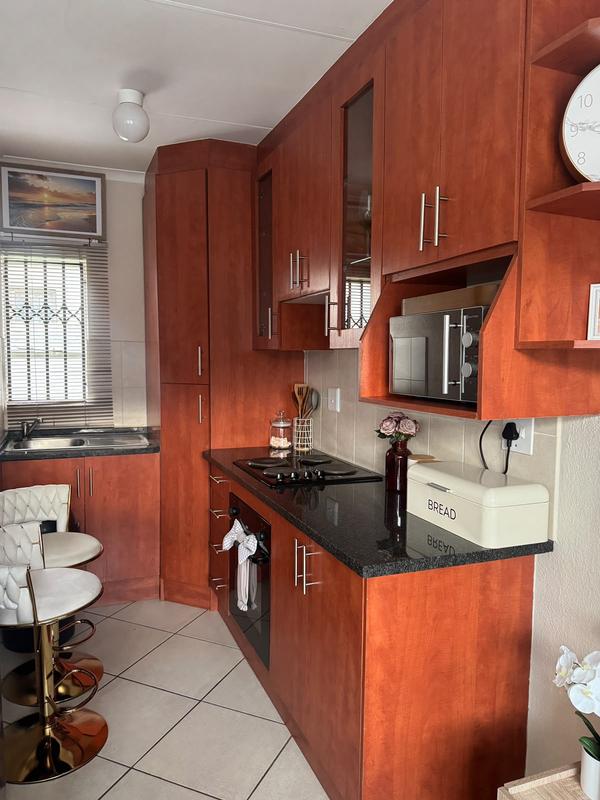 To Let 1 Bedroom Property for Rent in Leondale Gauteng