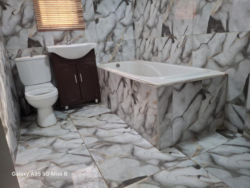 To Let 3 Bedroom Property for Rent in Protea Glen Gauteng