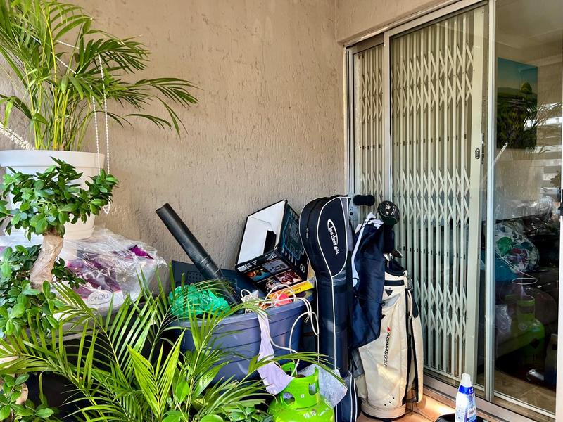 2 Bedroom Property for Sale in Meredale Gauteng