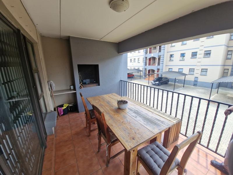 2 Bedroom Property for Sale in Gosforth Park Gauteng