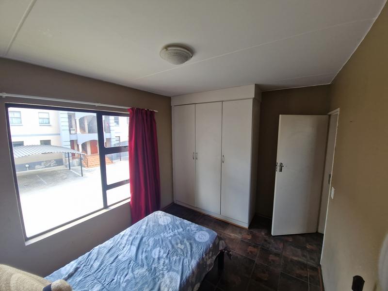 2 Bedroom Property for Sale in Gosforth Park Gauteng