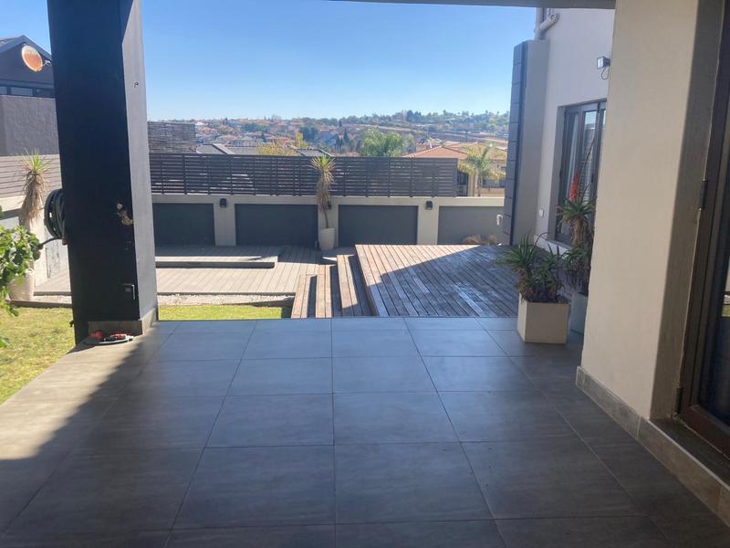 To Let 4 Bedroom Property for Rent in Kyalami Gauteng