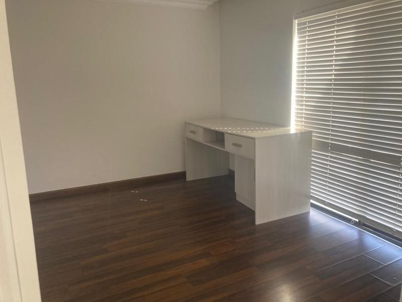 To Let 4 Bedroom Property for Rent in Kyalami Gauteng