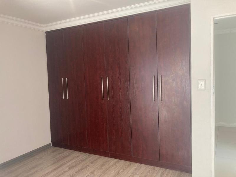 To Let 4 Bedroom Property for Rent in Kyalami Gauteng