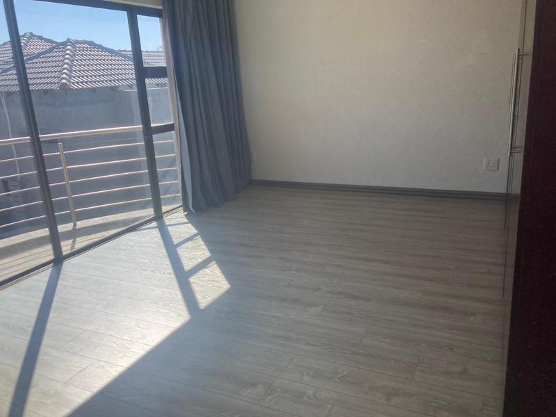 To Let 4 Bedroom Property for Rent in Kyalami Gauteng