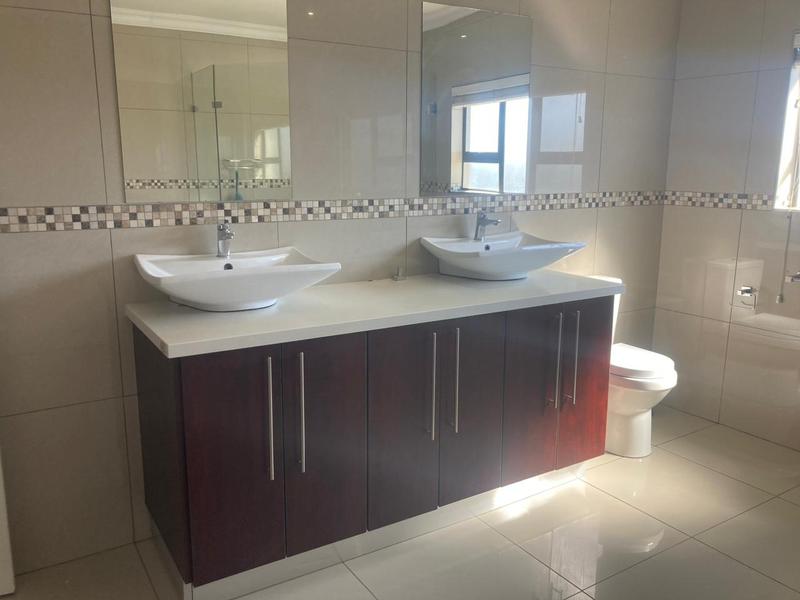 To Let 4 Bedroom Property for Rent in Kyalami Gauteng