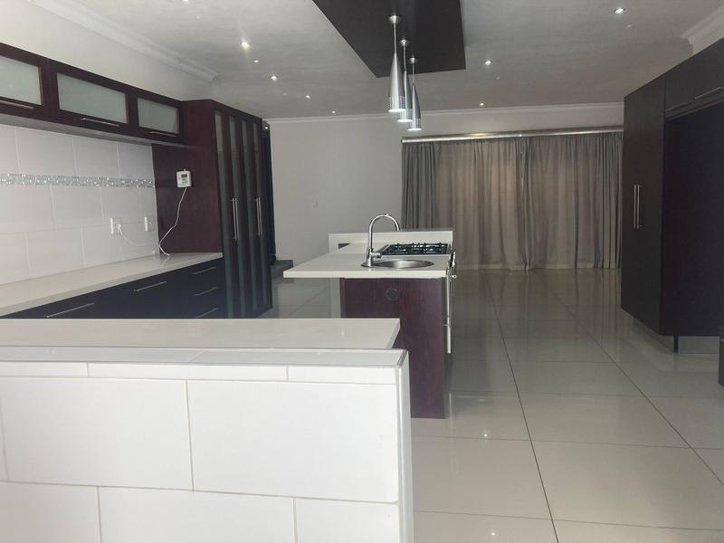 To Let 4 Bedroom Property for Rent in Kyalami Gauteng