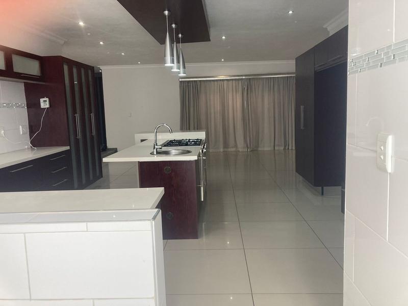 To Let 4 Bedroom Property for Rent in Kyalami Gauteng
