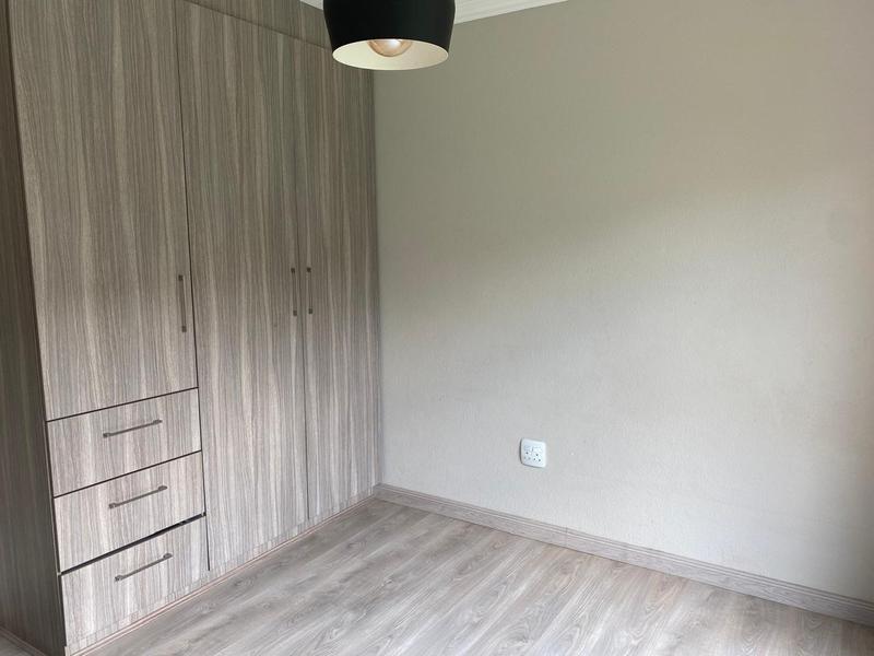 3 Bedroom Property for Sale in Wildtuinpark Gauteng