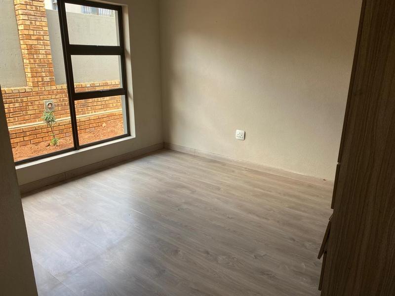 3 Bedroom Property for Sale in Wildtuinpark Gauteng