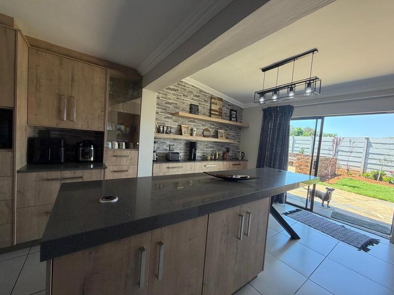5 Bedroom Property for Sale in Riversdale Gauteng