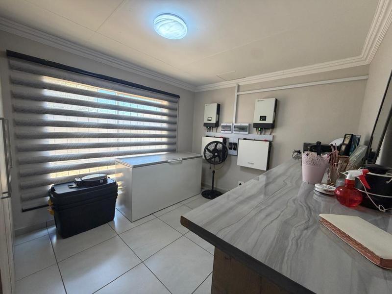 5 Bedroom Property for Sale in Riversdale Gauteng