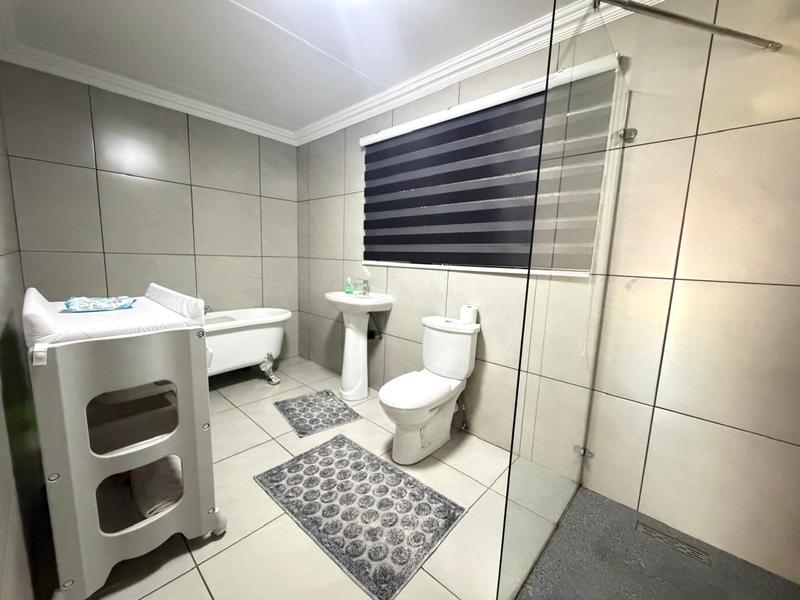5 Bedroom Property for Sale in Riversdale Gauteng