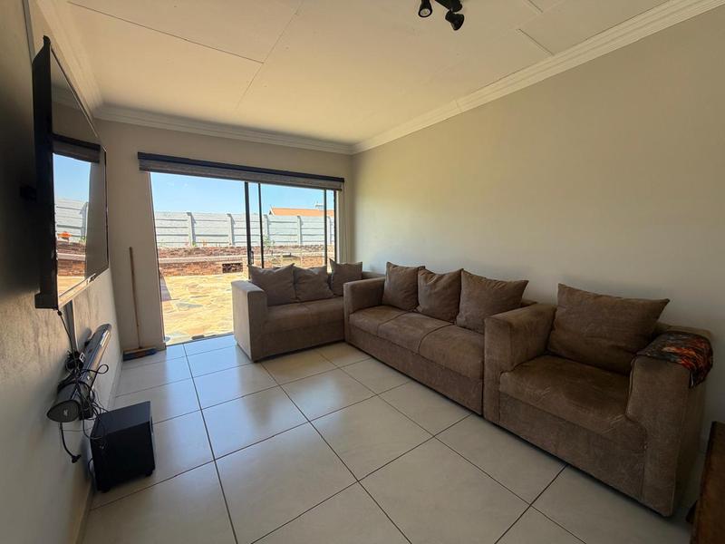 5 Bedroom Property for Sale in Riversdale Gauteng