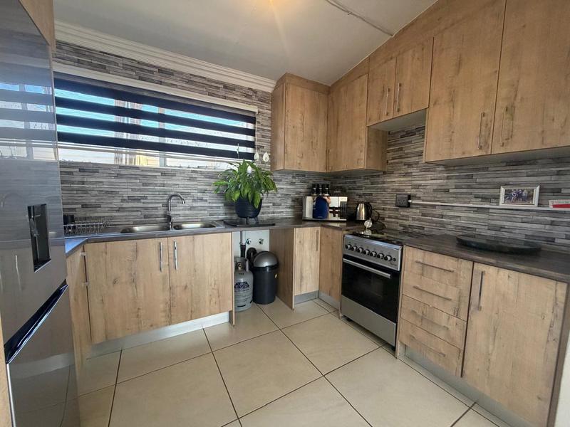 5 Bedroom Property for Sale in Riversdale Gauteng