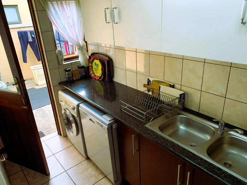 3 Bedroom Property for Sale in Hughes Gauteng
