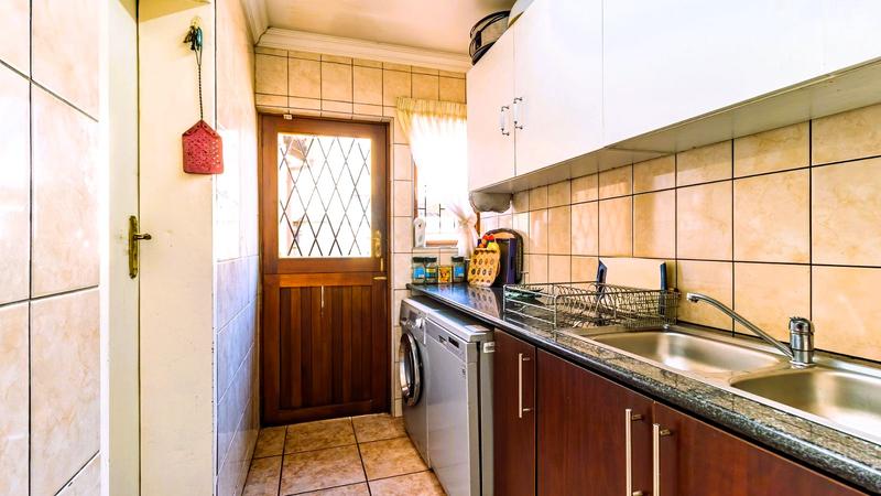3 Bedroom Property for Sale in Hughes Gauteng