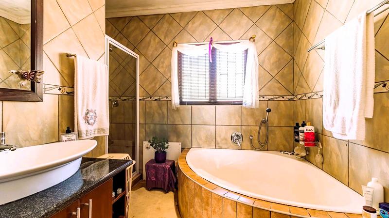 3 Bedroom Property for Sale in Hughes Gauteng