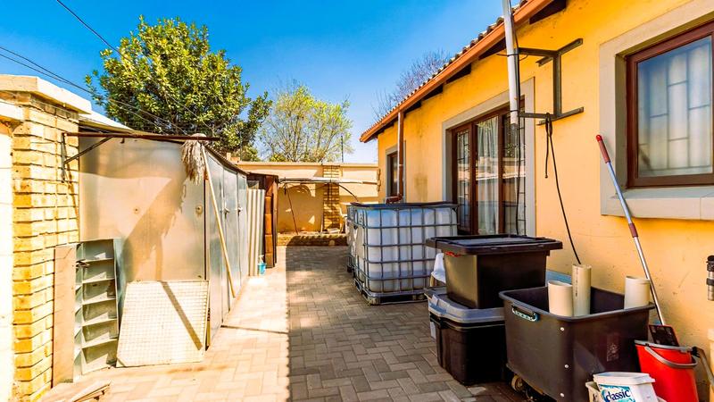 3 Bedroom Property for Sale in Hughes Gauteng