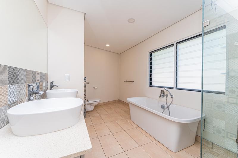 To Let 4 Bedroom Property for Rent in River Club Gauteng