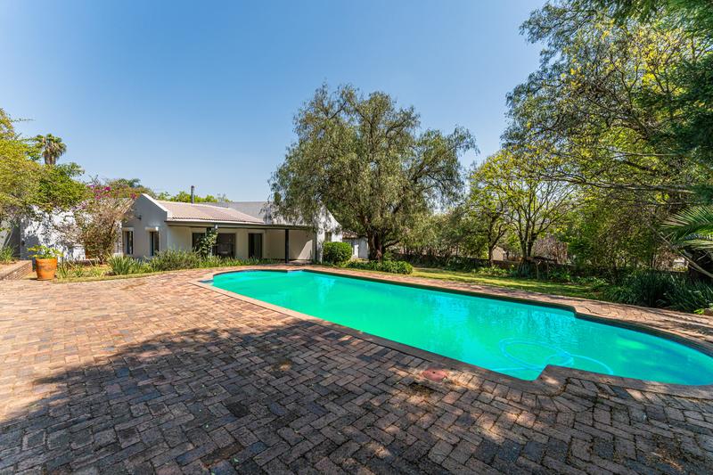 To Let 4 Bedroom Property for Rent in River Club Gauteng