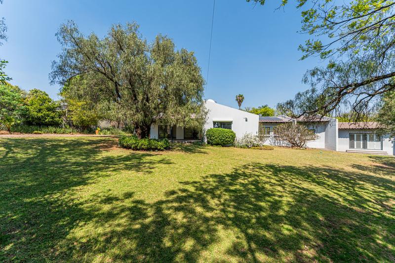 To Let 4 Bedroom Property for Rent in River Club Gauteng