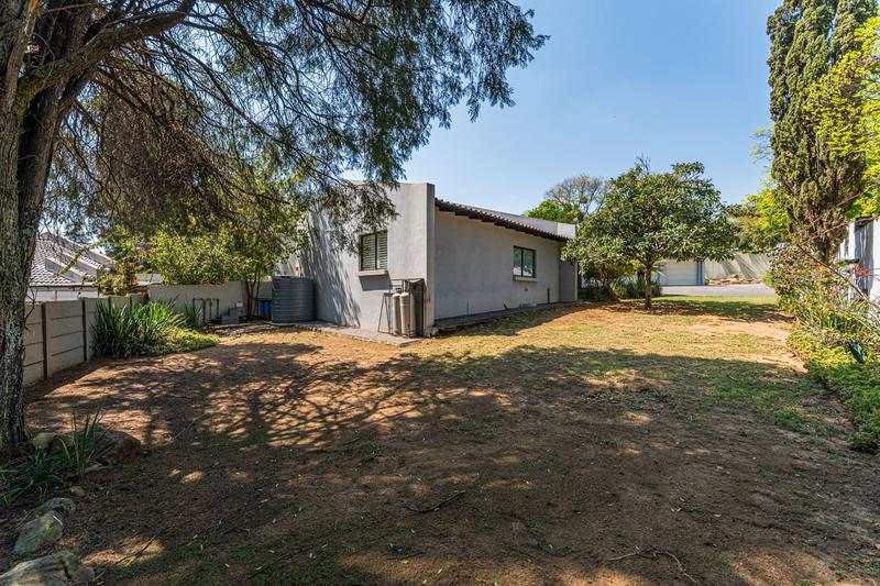 To Let 4 Bedroom Property for Rent in River Club Gauteng