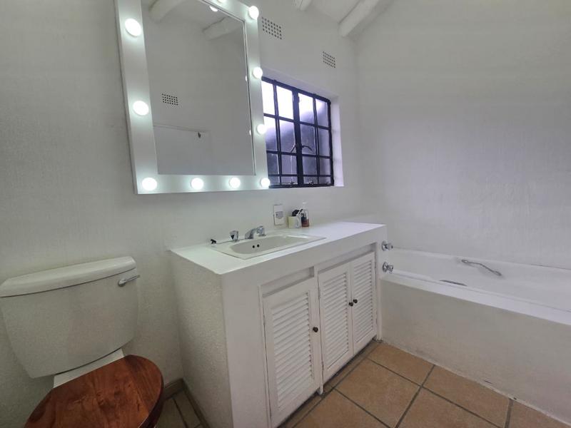 To Let Commercial Property for Rent in Rivonia Gauteng