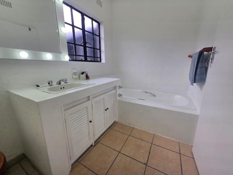 To Let Commercial Property for Rent in Rivonia Gauteng