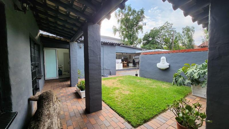 To Let Commercial Property for Rent in Rivonia Gauteng