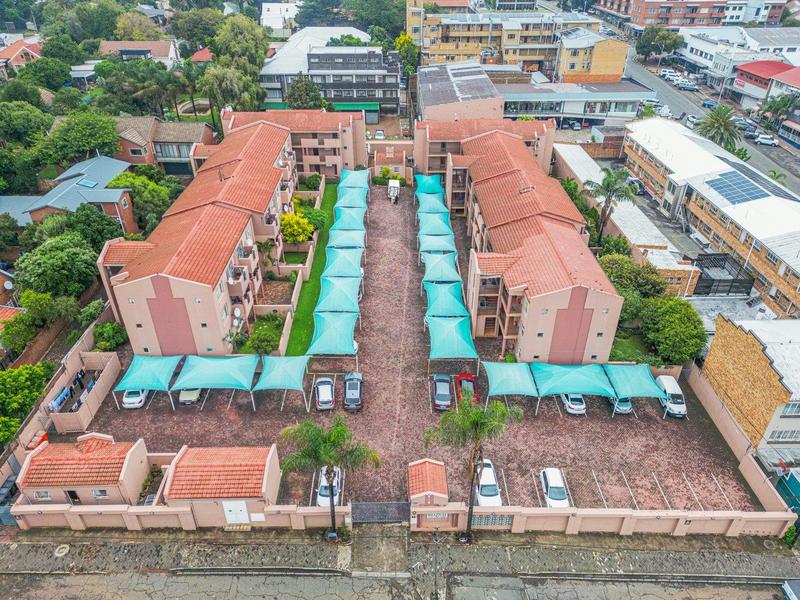 1 Bedroom Property for Sale in Linden Gauteng