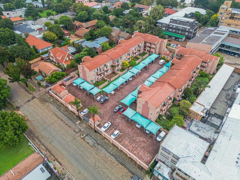 1 Bedroom Property for Sale in Linden Gauteng