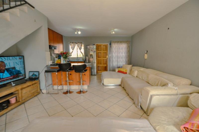3 Bedroom Property for Sale in Halfway Gardens Gauteng